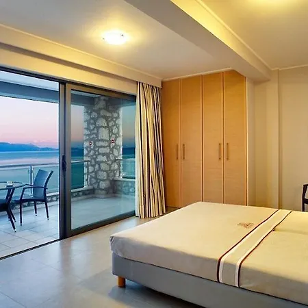 Villas Christy And Tina Lygia (Lefkada)